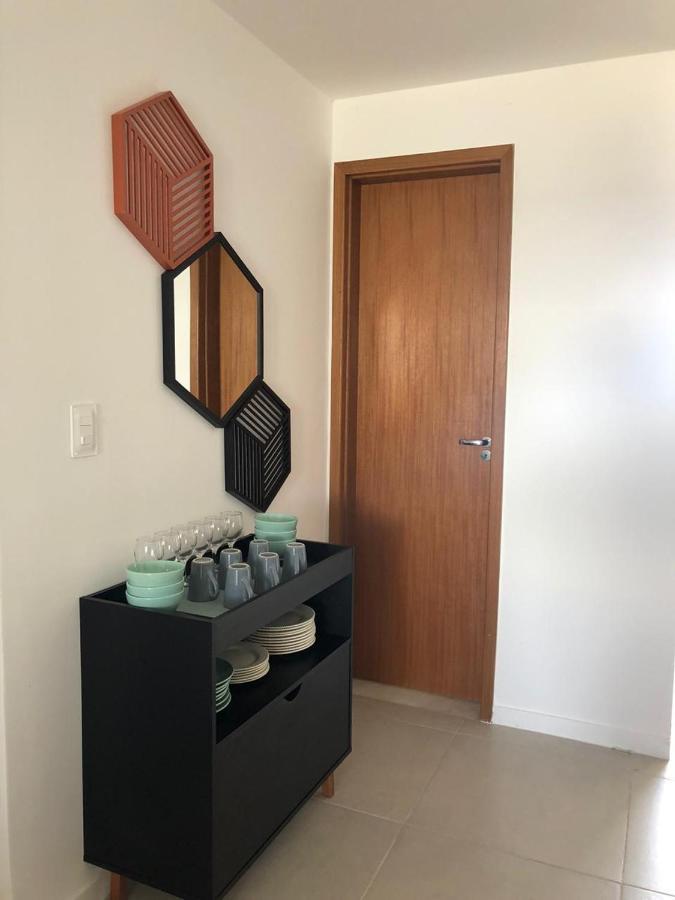 Apto Guarajuba Praia Condominio Porto Smeralda-100 Metros Da Praia Екстериор снимка