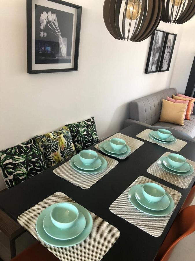 Apto Guarajuba Praia Condominio Porto Smeralda-100 Metros Da Praia Екстериор снимка