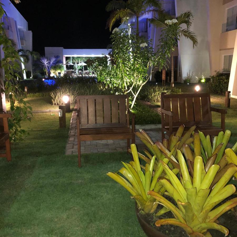 Apto Guarajuba Praia Condominio Porto Smeralda-100 Metros Da Praia Екстериор снимка