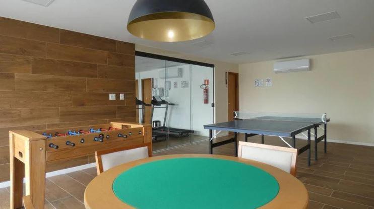 Apto Guarajuba Praia Condominio Porto Smeralda-100 Metros Da Praia Екстериор снимка